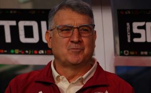 Tata Martino manda tremendo mensaje a las "vacas sagradas" del Tri – Fuente: Getty
