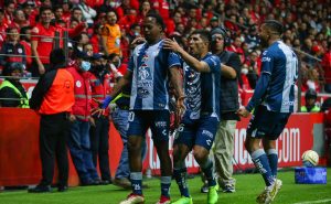 A nada de ser los campeones de Liga MX. Fuente: Getty
