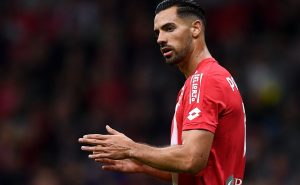 Pablo Marí fue dado de alta este domingo. | Getty Images
