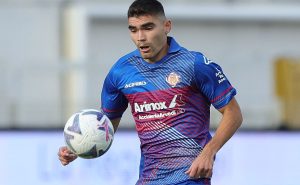Johan Vásquez sumó minutos con el Cremonese. | Getty Images
