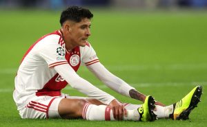 Edson Álvarez en Champions – Fuente: Getty
