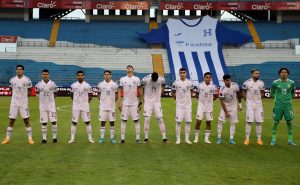 La defensa de México contra Polonia en Qatar
