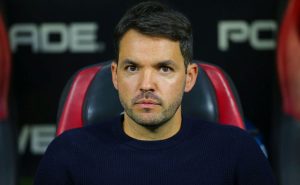 Nicolás Larcamón deja de ser técnico del Puebla – Fuente: Getty
