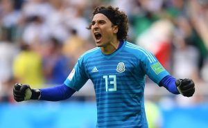 Memo Ochoa es celebrado por la prensa – Getty Images
