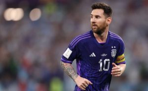 Polonia detiene el penal de Messi – Getty Images.
