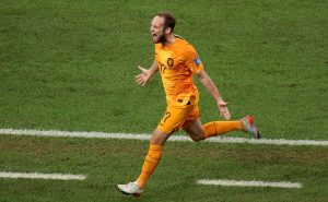 Así festejó Blind su segundo gol
