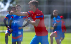 Veljko Paunovic, DT de Chivas | @Chivas
