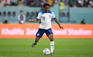 Sterling causa baja en Inglaterra
