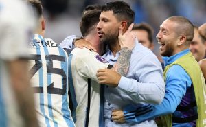 Kun Agüero salió a defender a sus compañeros argentinos – Fuente: Getty
