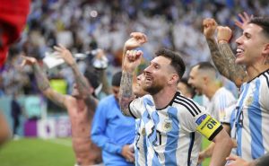 Las apuestas tienen a sus favoritos para avanzar a la final. Fuente: Straffon Images
