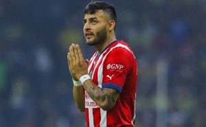 Alexis Vega no viaja con Chivas – Getty Images
