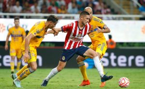 Tigres enfrentó a Chivas en la Copa Sky 2022. | Getty Images
