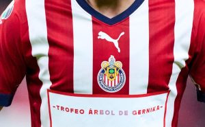 Chivas suma cinco bajas para el Clausura 2023. | Getty Images
