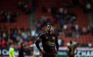 Renato Ibarra se va de México para volver a su país
