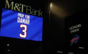 La NFL está con Damar Hamlin. Fuente: Getty
