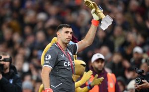 Dibu Martínez, el pilar de la tercera estrella de Argentina. Fuente: Getty
