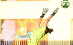 Marta Alemany cometió un nuevo error en la Liga MX Femenil. | @LigaBBVAFemenil 
