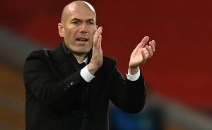Zidane esta siendo tentado por el PSG. | Getty Images
