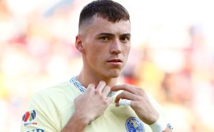 América complica negociaciones por Viñas – Getty Images. 
