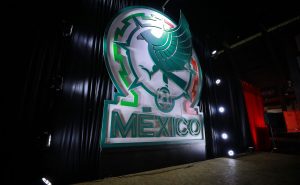 México tiene que cambiar su cara para su Mundial en casa. Fuente: Getty
