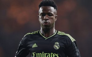 Vinicius Jr es amenazado de gravedad – Getty Images
