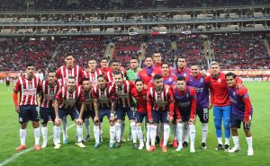 Unas Chivas europeas en Liga MX. Fuente: Getty
