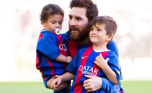 Hijos de Messi lo trollean – Getty Images. 

