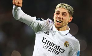 Valverde ayudó con un doblete.
