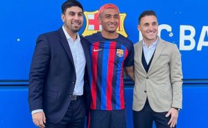 Julián Araujo ya fue presentado con el Barcelona – Instagram Xavi Giménez 
