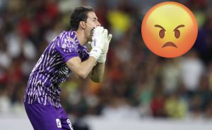 Óscar Jiménez no deja de recibir críticas
