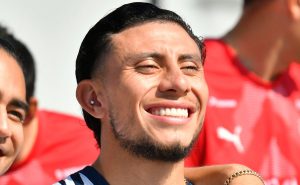 Joao Rojas ya entrena con el primer equipo de Monterrey y buscaría regresar de la mejor manera luego de su lesión en la rodilla. Foto: Imago7
