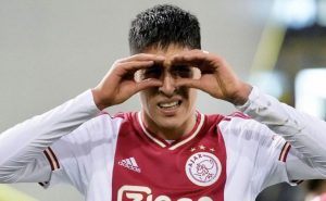 Edson Álvarez se vio involucrado en una polémica en el partido del Ajax contra NEC Nijmegen.
