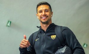 Jesús Molina consiguió reencontrarse con el futbol en Pumas-Imago 7
