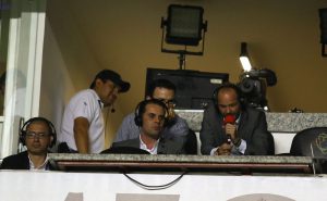 Los narradores de Azteca explotaron contra dos DT's.<br />
Foto: Imago7/Ismael Arroyo
