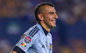Nahuel Guzmán es el mejor portero en la historia de Tigres y si bien tiene un gran legado, este podría terminar gracias a Lionel Messi. Foto: Imago7
