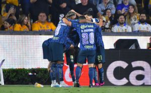 América dio un golpe de autoridad en el Volcán y encabeza los resultados de la jornada 11 de la Liga MX en su Clausura 2023. Foto: Imago7
