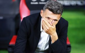 Tano Ortiz recibe regaño del América – Getty Images.
