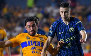 Álvaro Fidalgo le contestó a Vucetich sobre su opinión de los Clásicos y enciende más la rivalidad entre ambos duelos de la Liga MX. Foto: Imago7
