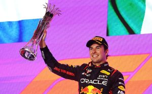 Checo levantó el quinto trofeo en su carrera – Getty Images
