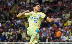 Henry Martín pide disculpas por su festejo contra Chivas en el Clásico Nacional. Foto: Imago7

