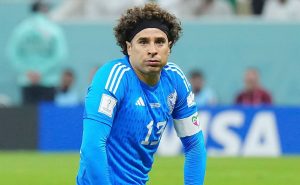 Guillermo Ochoa vive susto en avión con conexión hacia México para ir a la concentración del Tri. Foto: Imago7
