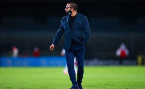 Turco Mohamed será entrenador de Pumas
