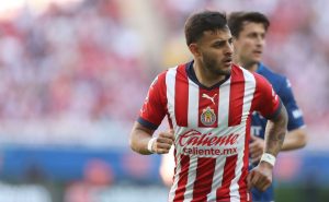 Vega se enojó por ser sustituido
