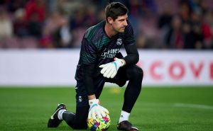 Courtois le manda recadito lindo al Barcelona
