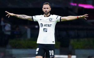 Miguel Layún apunta para ser titular contra Pumas. | Imago7
