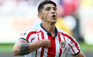 Alan Pulido le miente a Chivas – Getty Images
