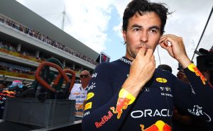 Checo Pérez sumó otro podio en su carrera
