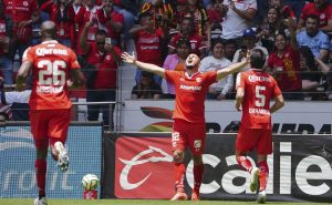 Cocoliso tiene el pie fino ante Tigres- Imago7

