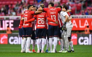 Chivas y Atlas harán vibrar el Clásico Tapatío con un lleno en el Akron. Foto: Imago7
