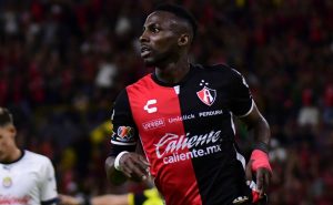 Julián Quiñones se ha convertido en uno de los mejores jugadores de la Liga MX. Foto: Imago7
